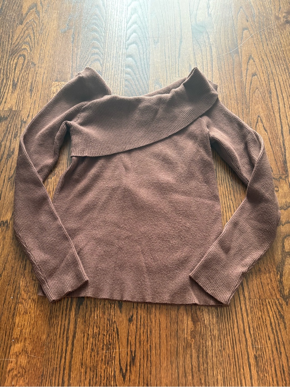 Sweater - Picture 2 of 5